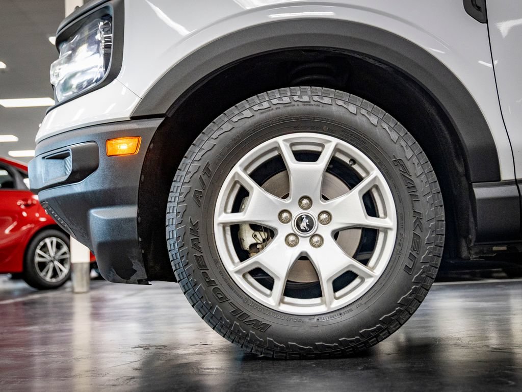 Used 2021 Ford Bronco Sport AWD/4WD image 13