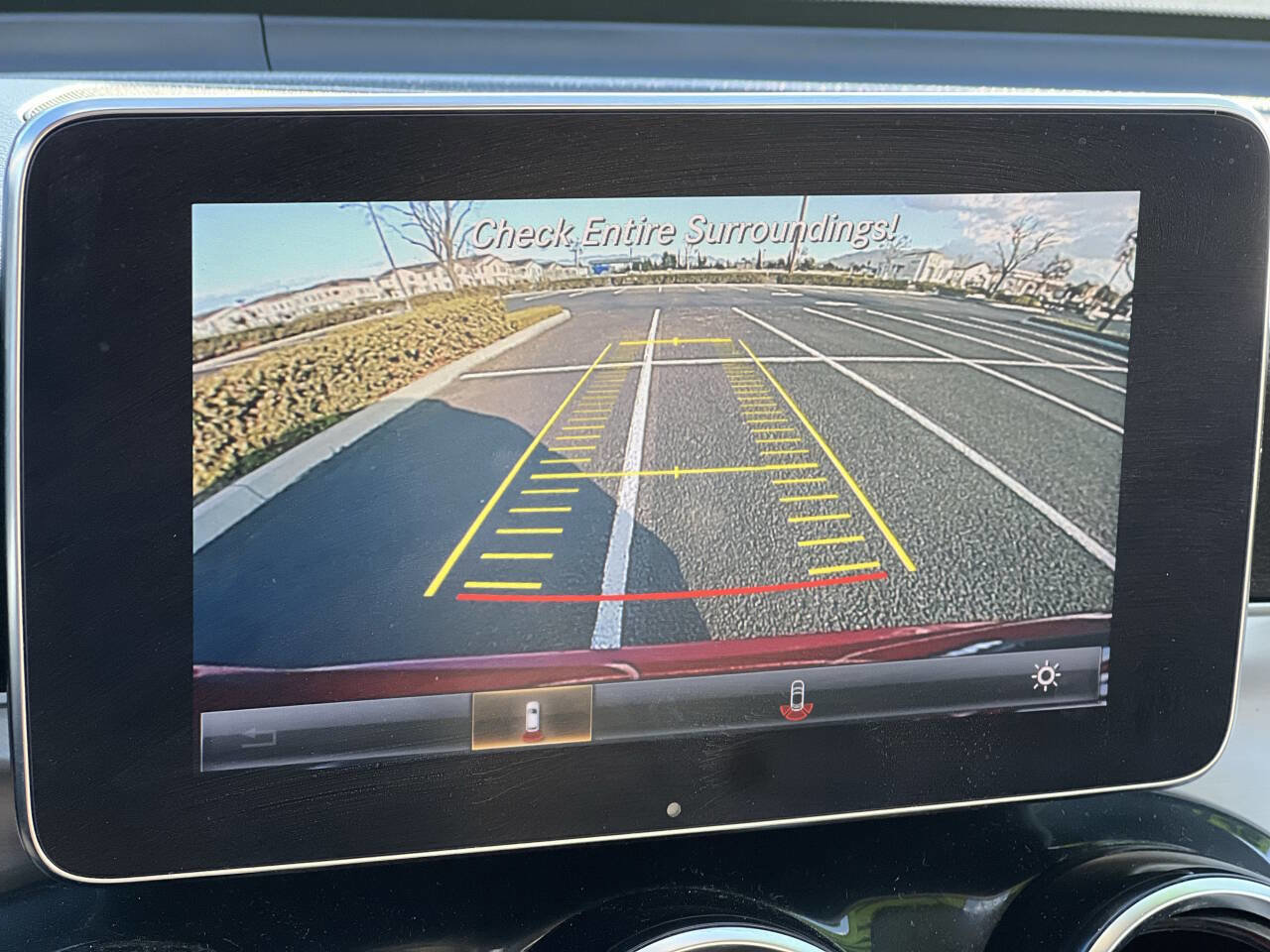 Used 2017 Mercedes-Benz GLC 300 w/ Premium 2 Package image 10