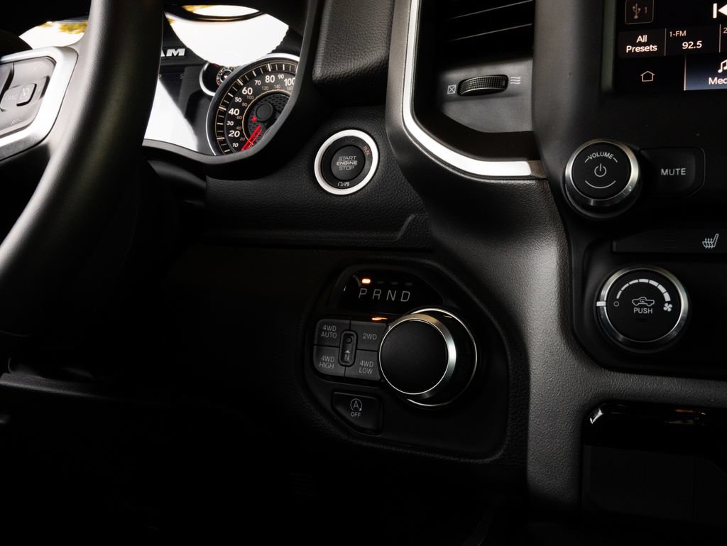Used 2023 RAM 1500 Big Horn AWD/4WD image 24