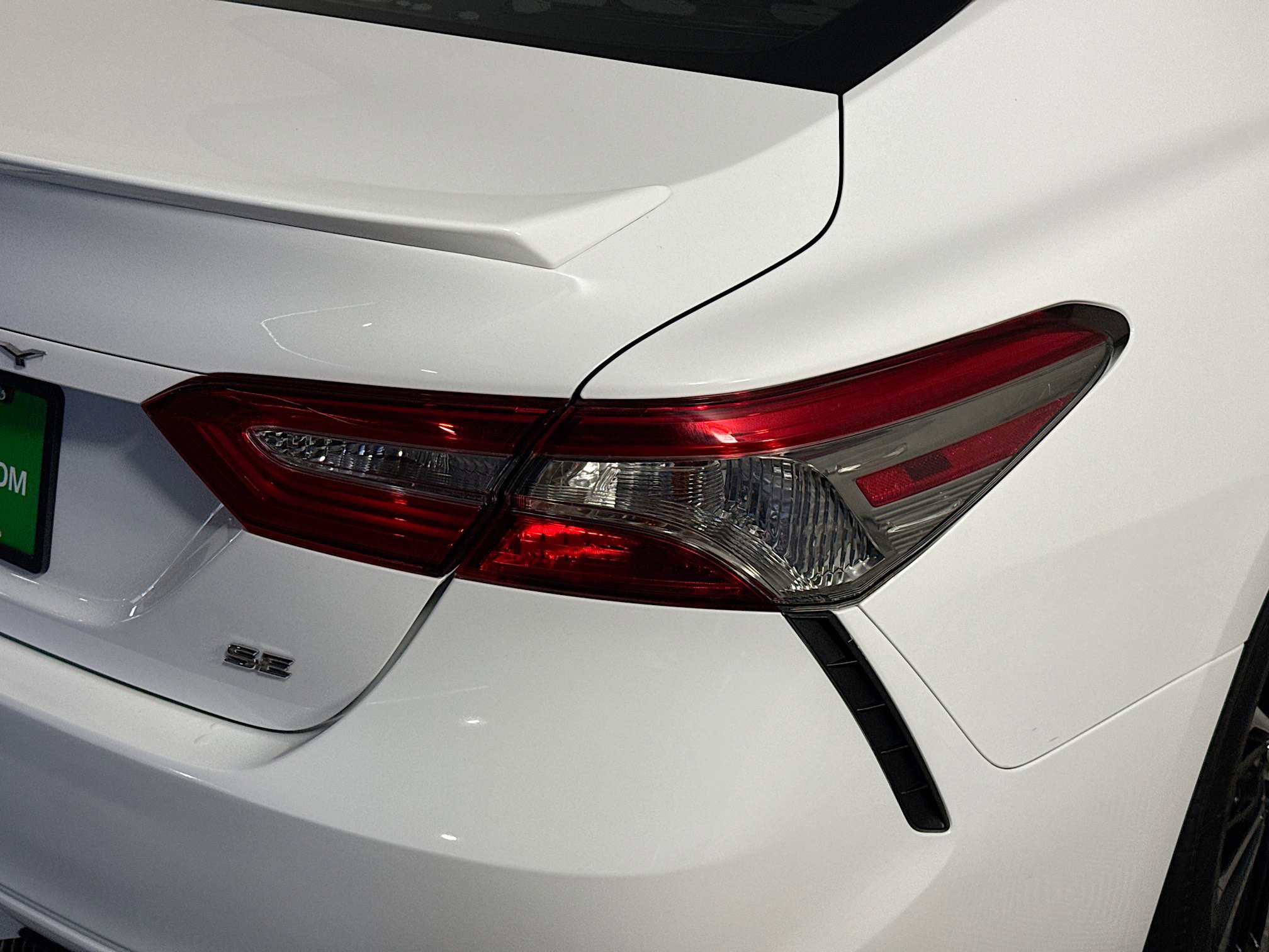 Used 2019 Toyota Camry SE FWD image 33