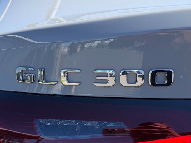 New 2027 Mercedes-Benz GLC 300 4MATIC image 9