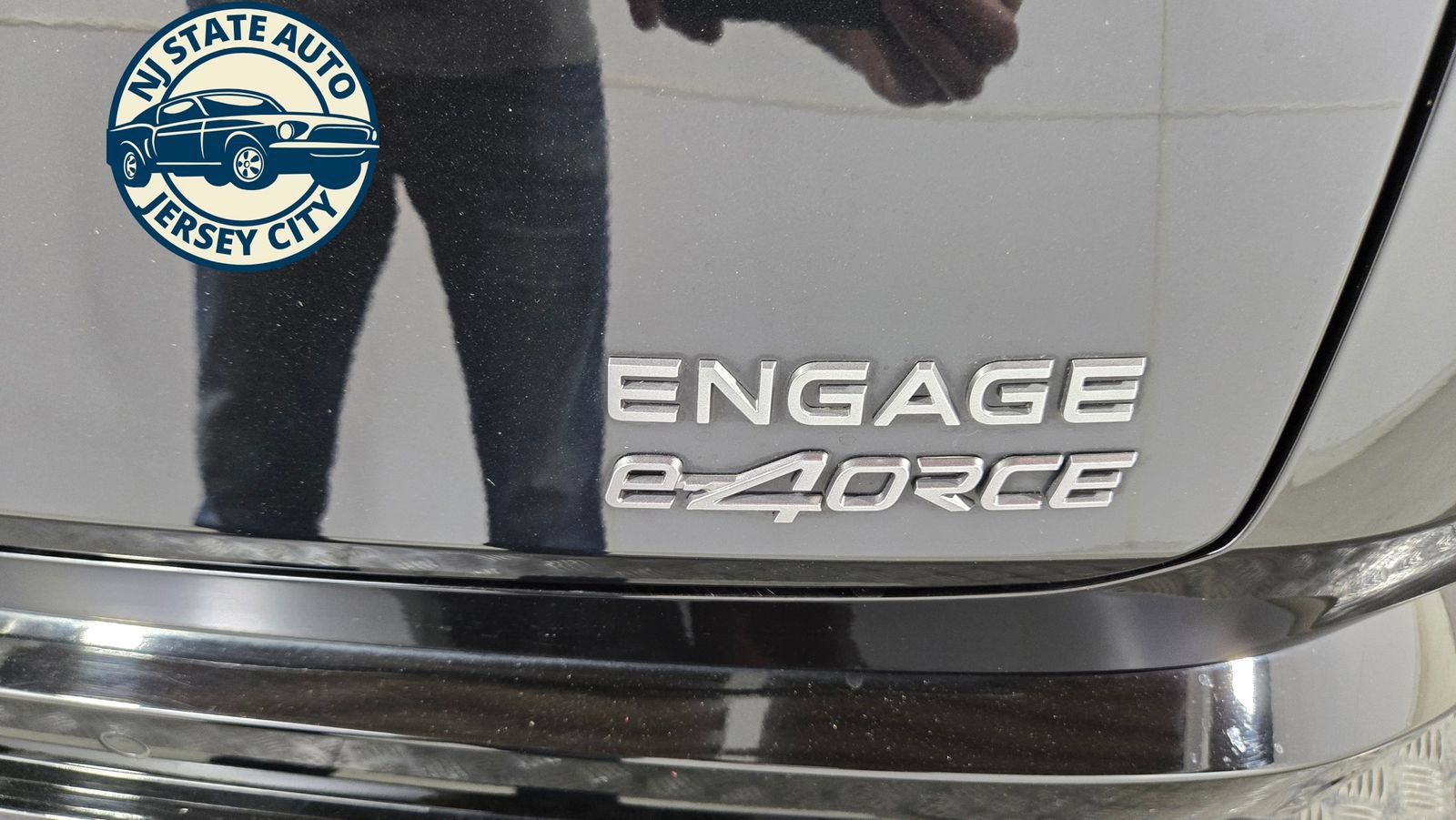 Used 2023 Nissan Ariya AWD image 32