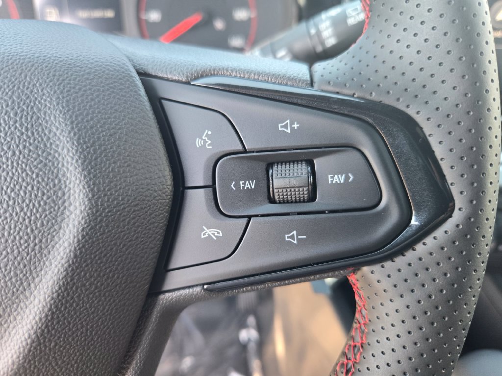 New 2026 Chevrolet Trax RS w/ Driver Confidence Package FWD image 14