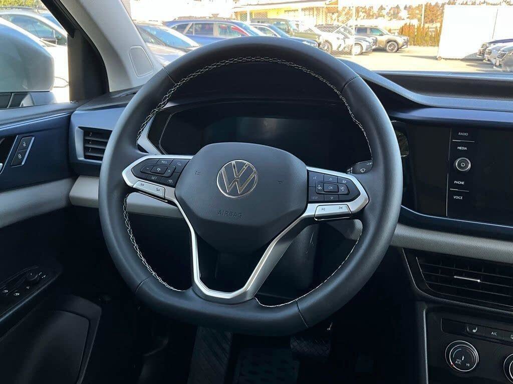 Certified 2022 Volkswagen Taos SE AWD/4WD image 20