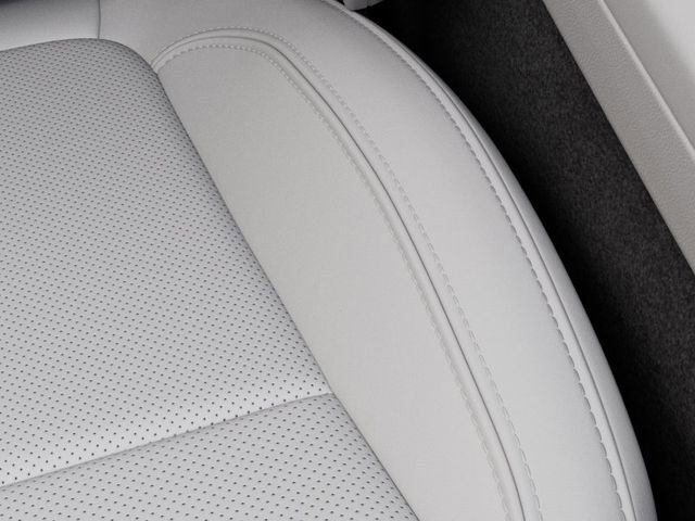 New 2026 Jeep Grand Wagoneer 2WD image 20