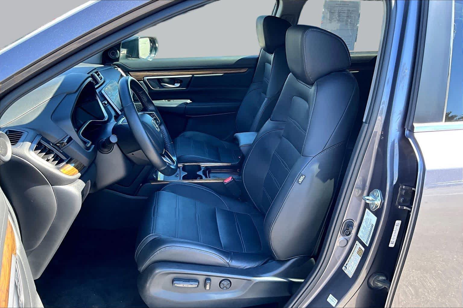 Used 2020 Honda CR-V Touring image 7