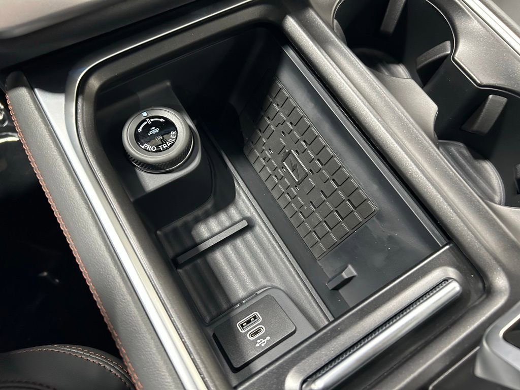 New 2025 Ford Expedition Max Active image 19