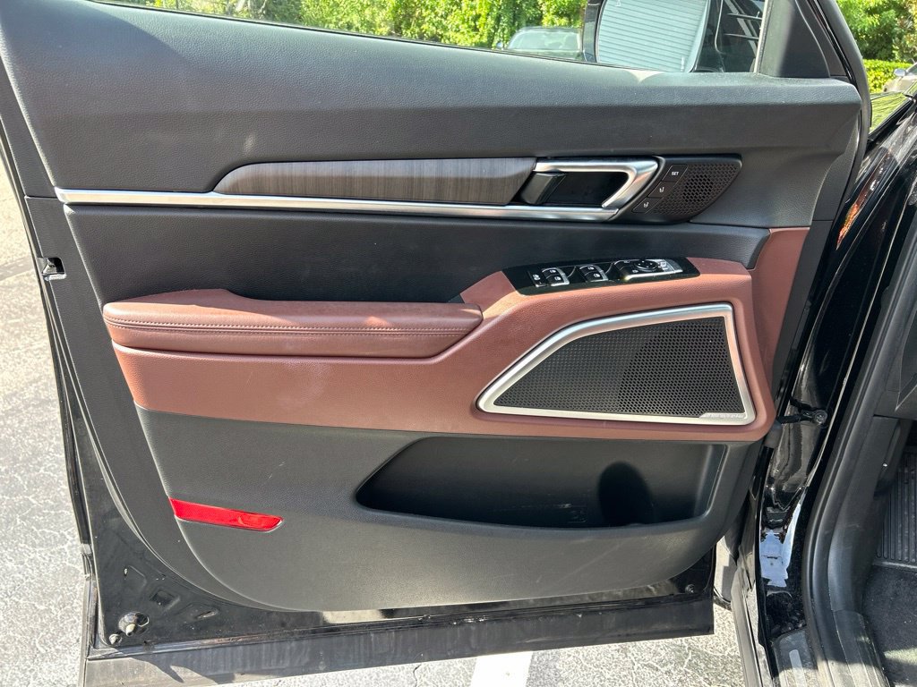 Used 2023 Kia Telluride SX Prestige AWD/4WD image 18