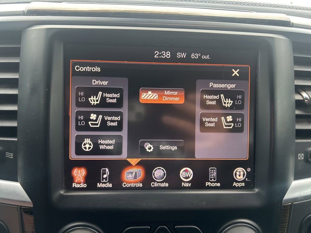 Used 2015 RAM 2500 Limited image 17