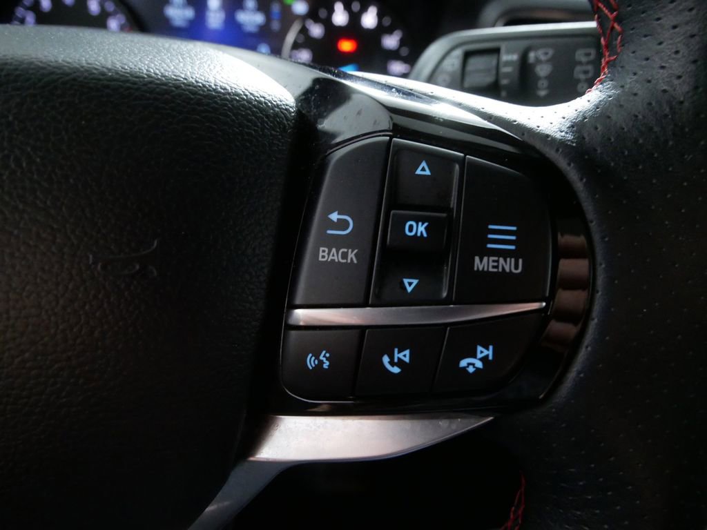 Used 2023 Ford Explorer ST-Line image 23