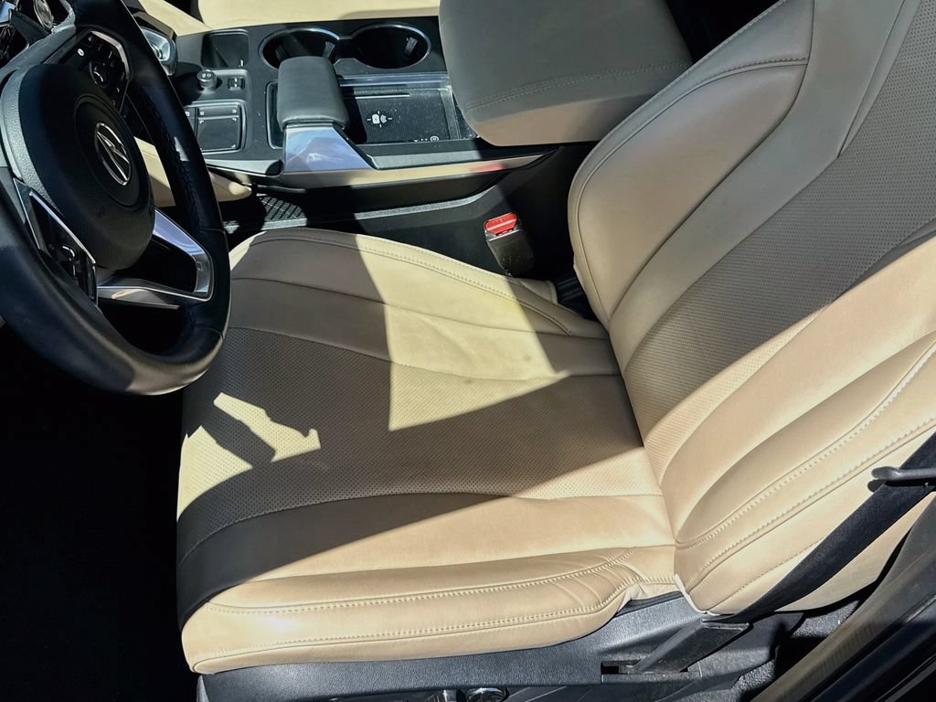 Used 2024 Acura MDX w/ Technology Package FWD image 24