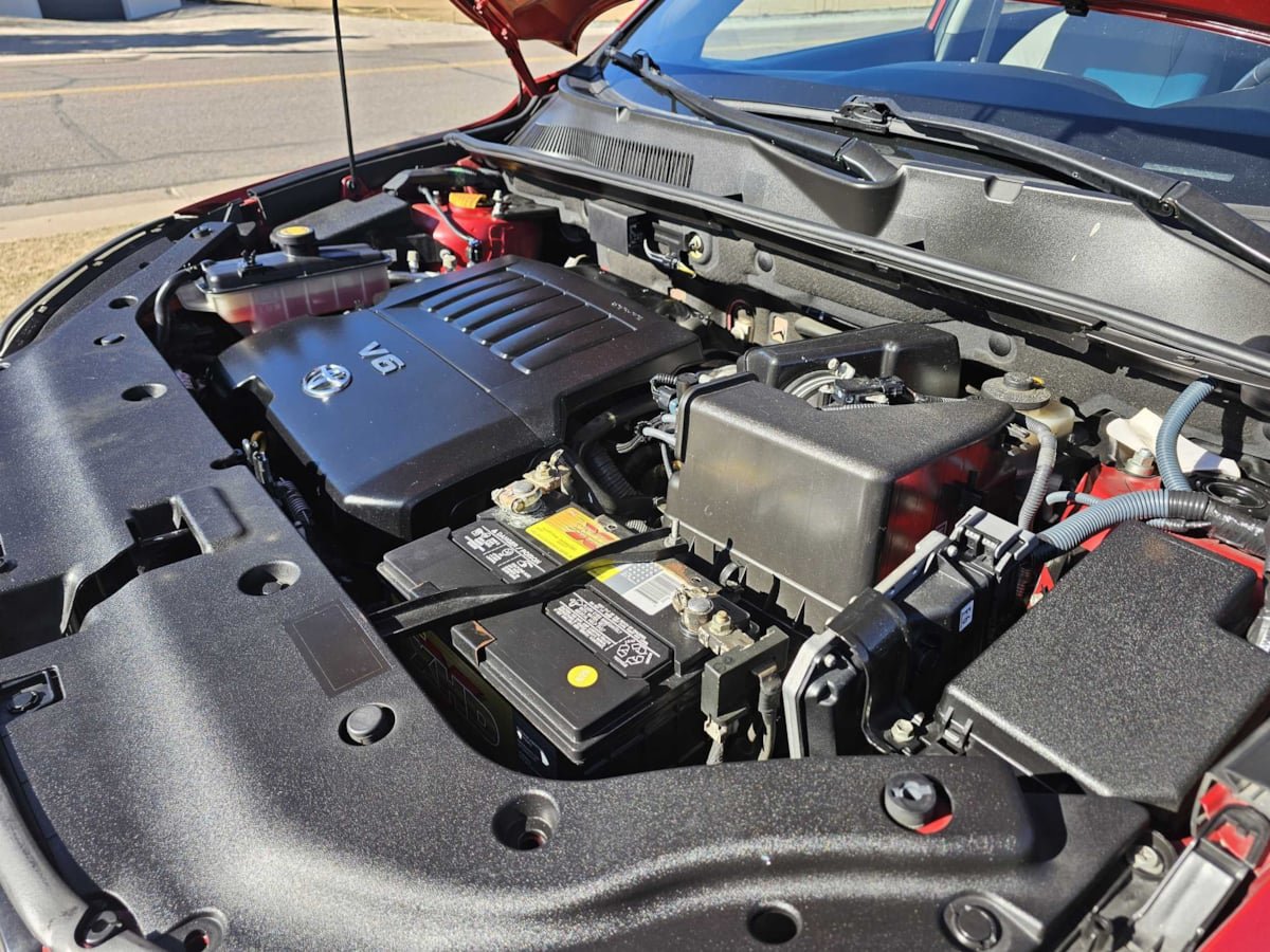 Used 2008 Toyota RAV4 Limited AWD/4WD image 46