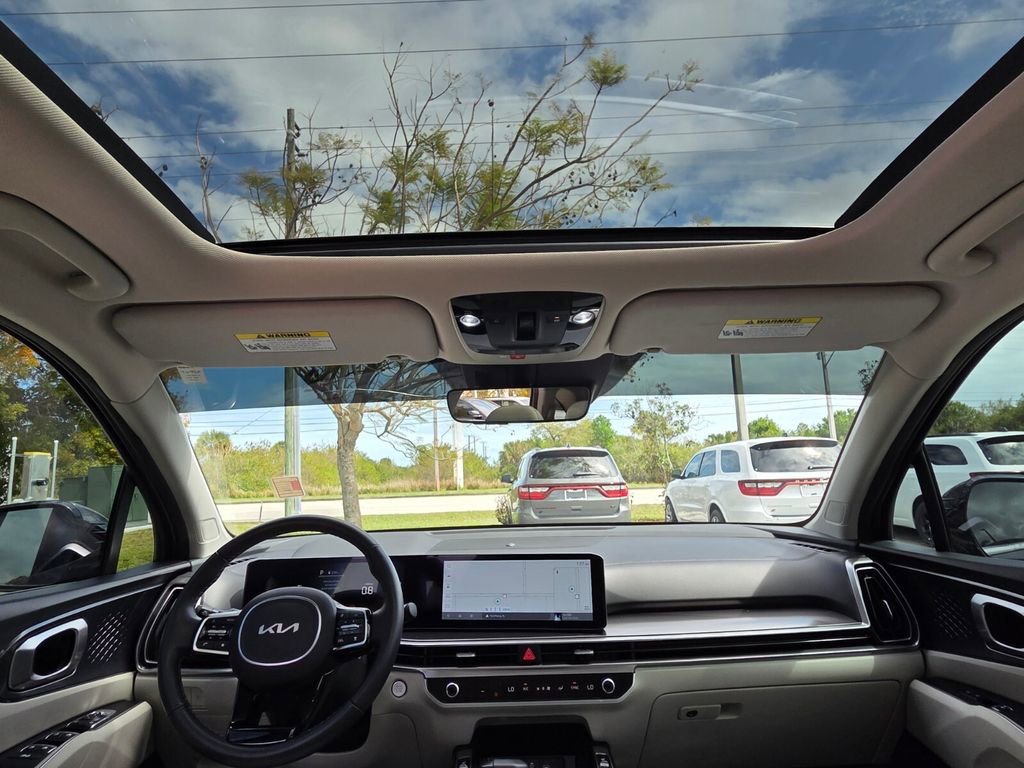 Used 2025 Kia Sorento EX w/ Panoramic Sunroof Package image 22