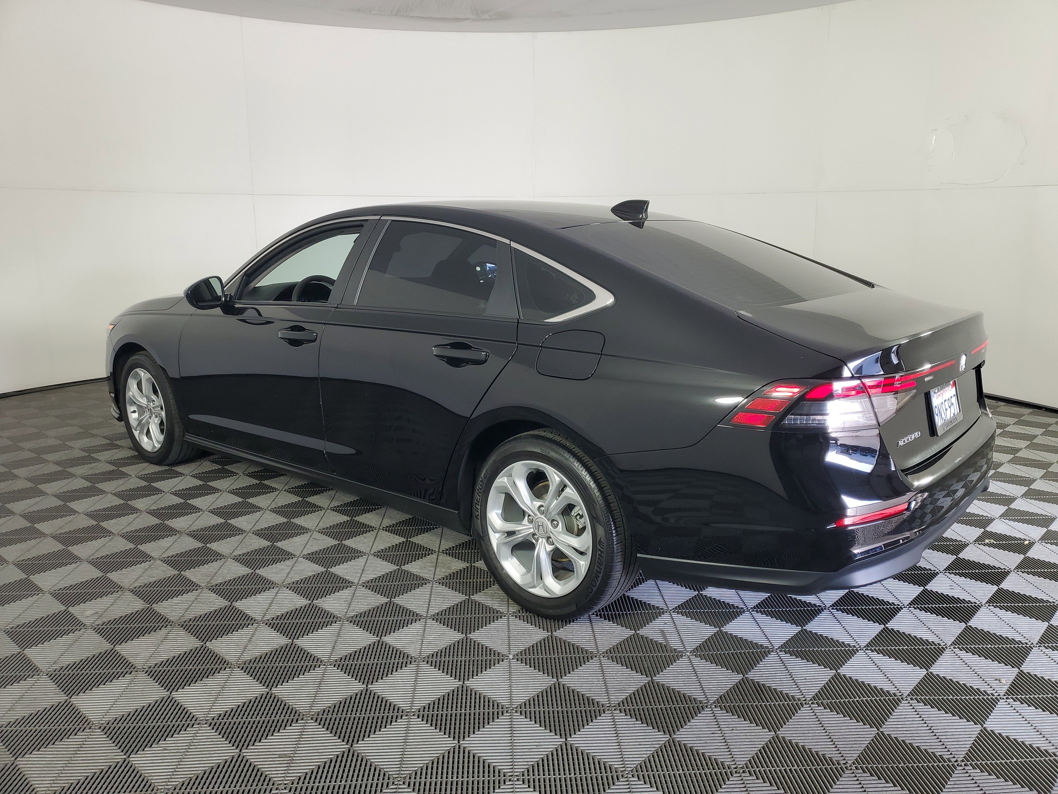 Certified 2024 Honda Accord LX image 6