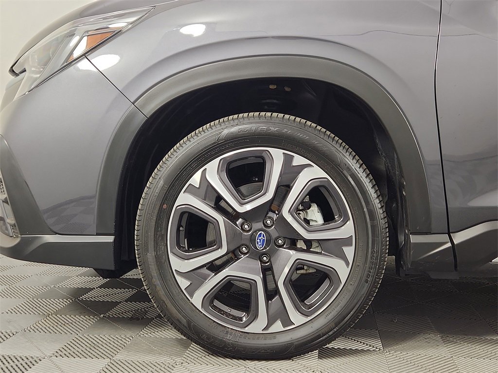 Used 2023 Subaru Ascent Touring image 15