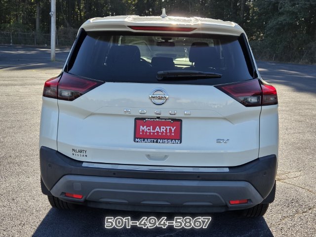 Used 2021 Nissan Rogue SV FWD image 4