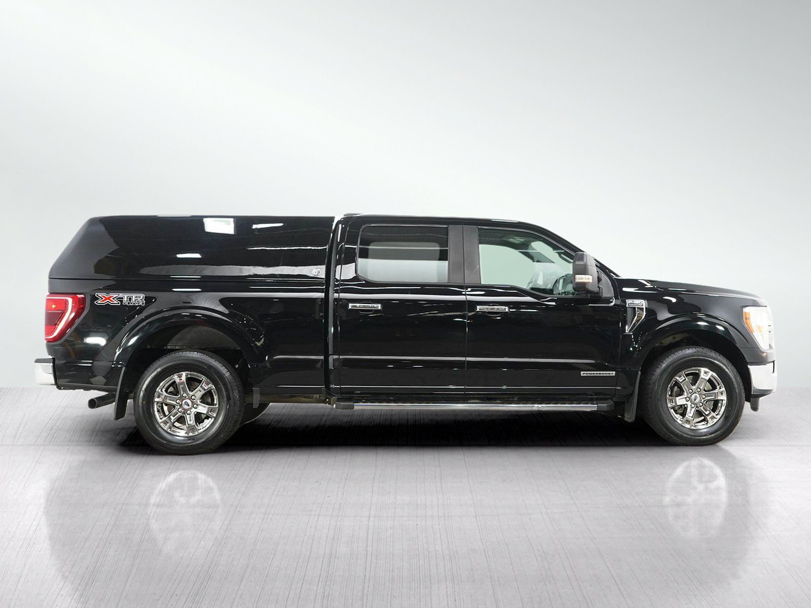Used 2021 Ford F150 XLT w/ XTR Package AWD/4WD image 6