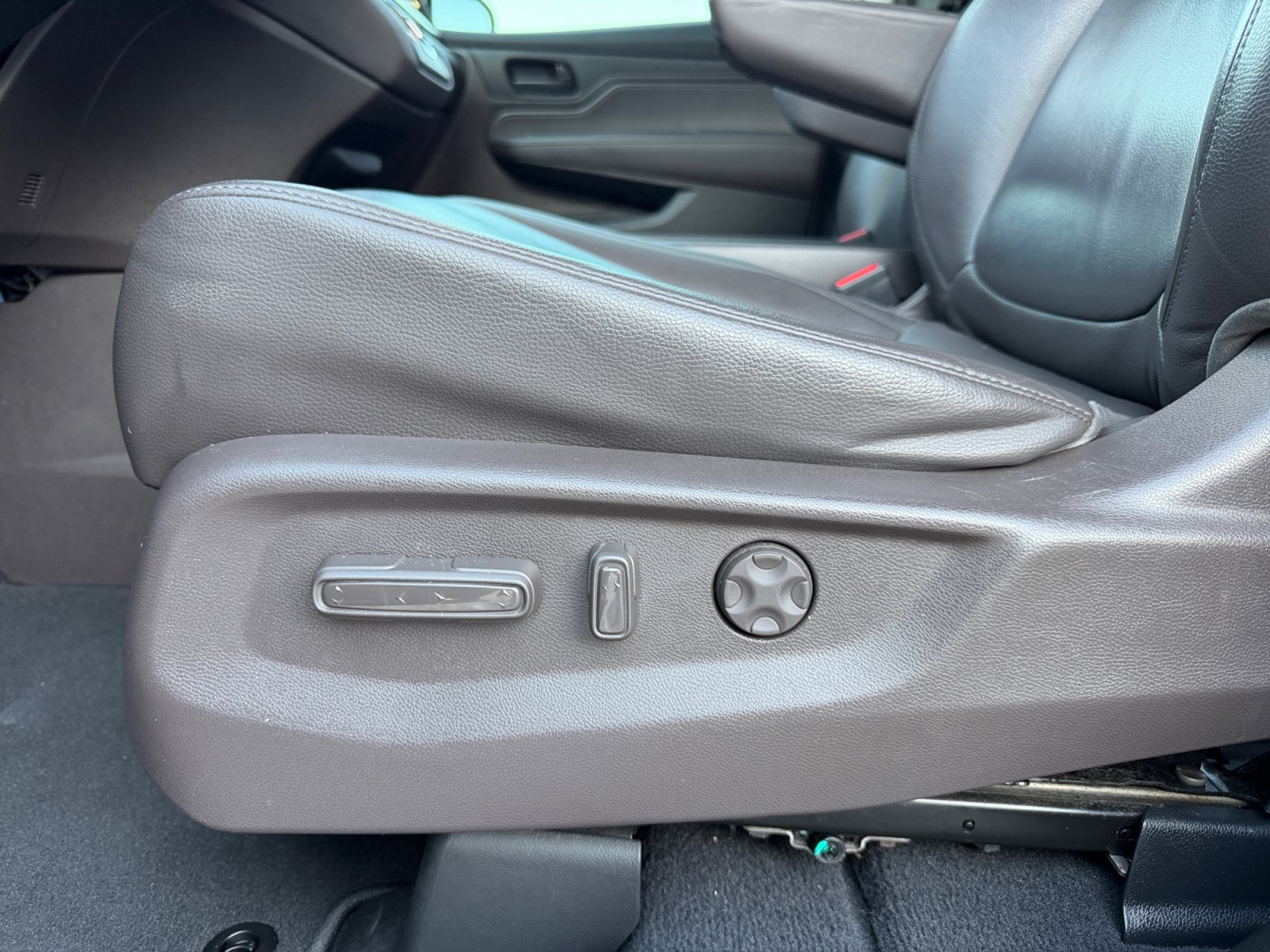 Used 2018 Honda Odyssey EX-L image 15