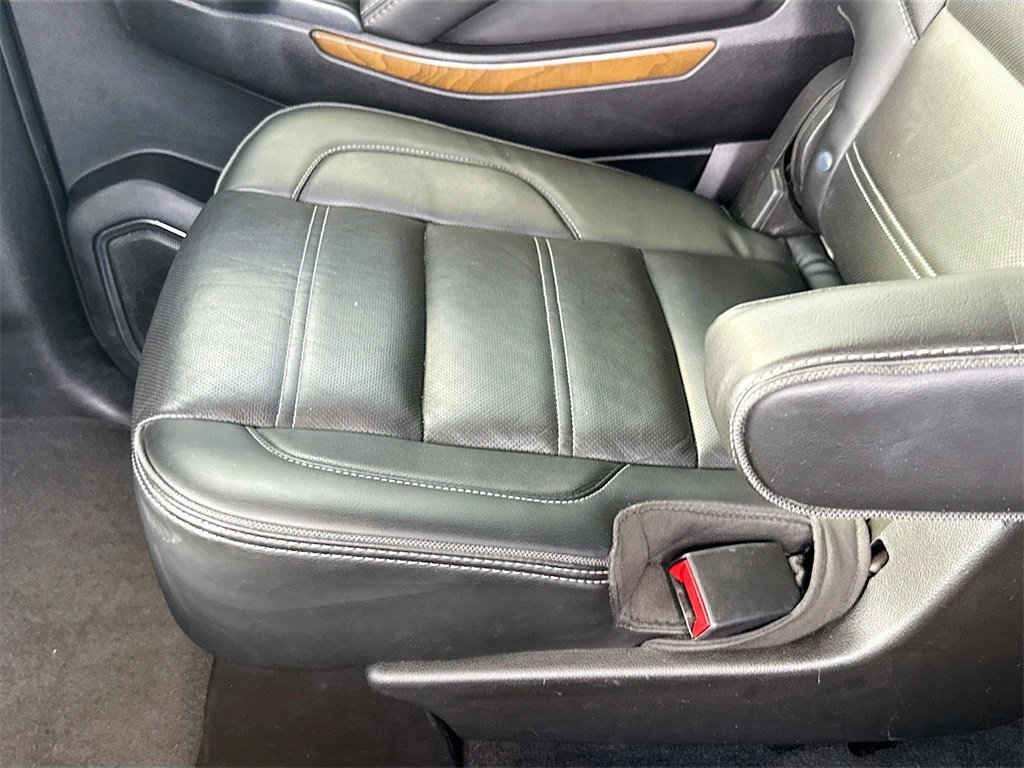 Used 2020 GMC Yukon XL Denali image 29