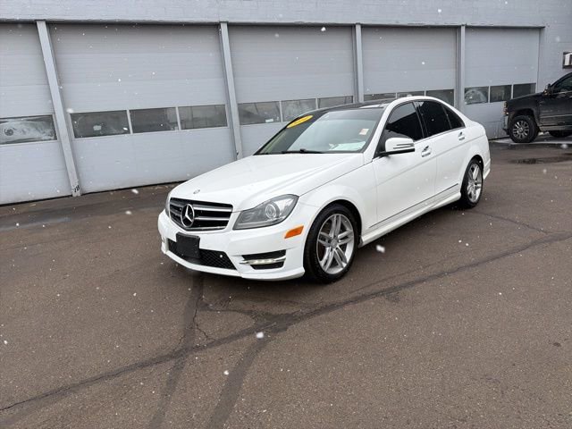 Used 2014 Mercedes-Benz C 300 4MATIC Sedan image 21