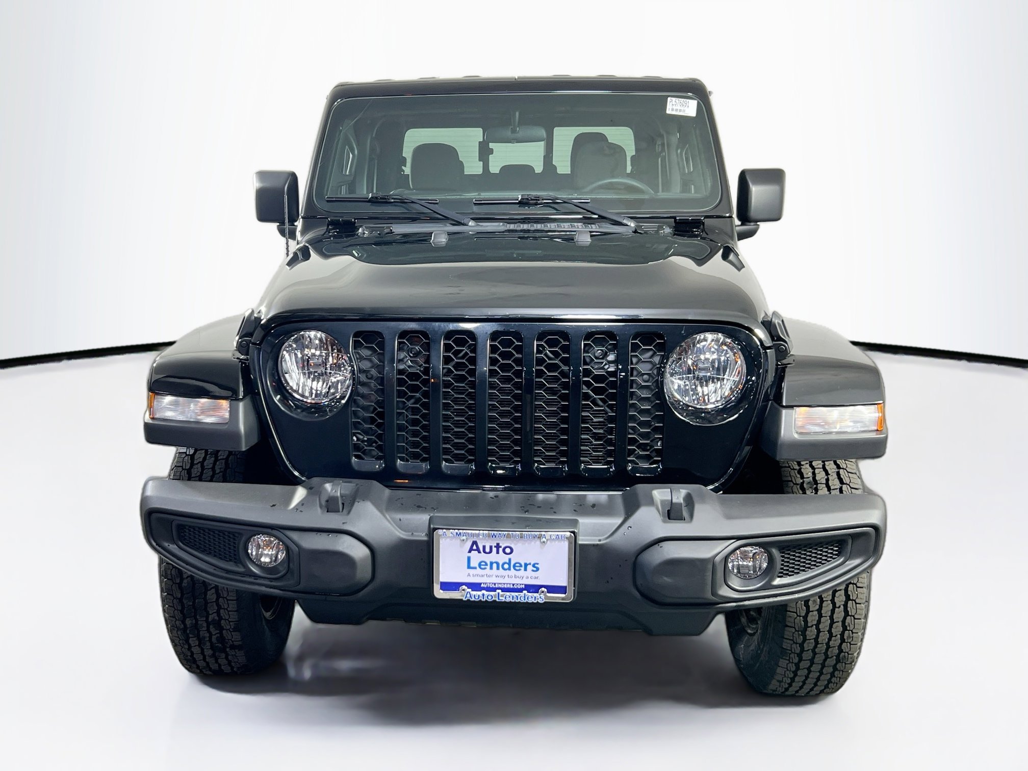 Used 2023 Jeep Gladiator Sport AWD/4WD image 2