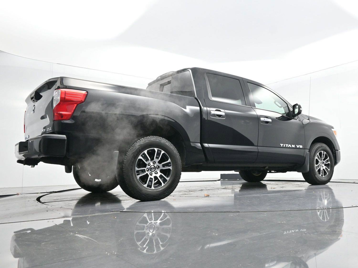 Used 2020 Nissan Titan SV w/ SV Convenience Package image 50