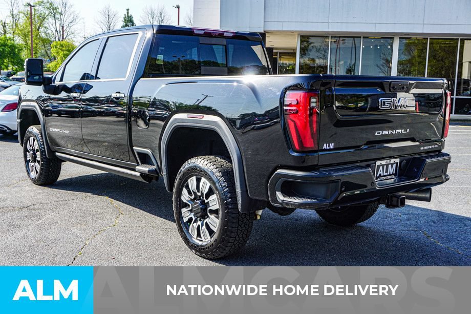 Used 2025 GMC Sierra 3500 Denali w/ Denali Reserve Package AWD/4WD image 4