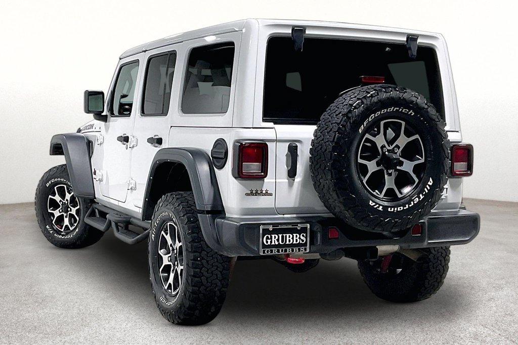 Used 2023 Jeep Wrangler Unlimited Rubicon w/ Cold Weather Group AWD/4WD image 15