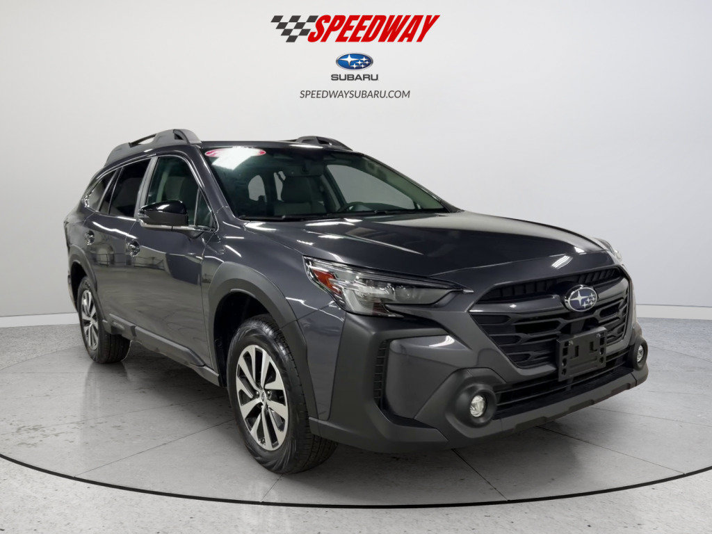Certified 2025 Subaru Outback Premium AWD/4WD image 2