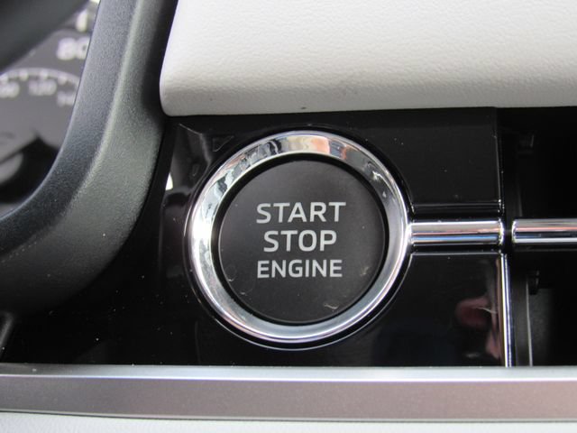 New 2026 Mitsubishi Outlander SE FWD image 28