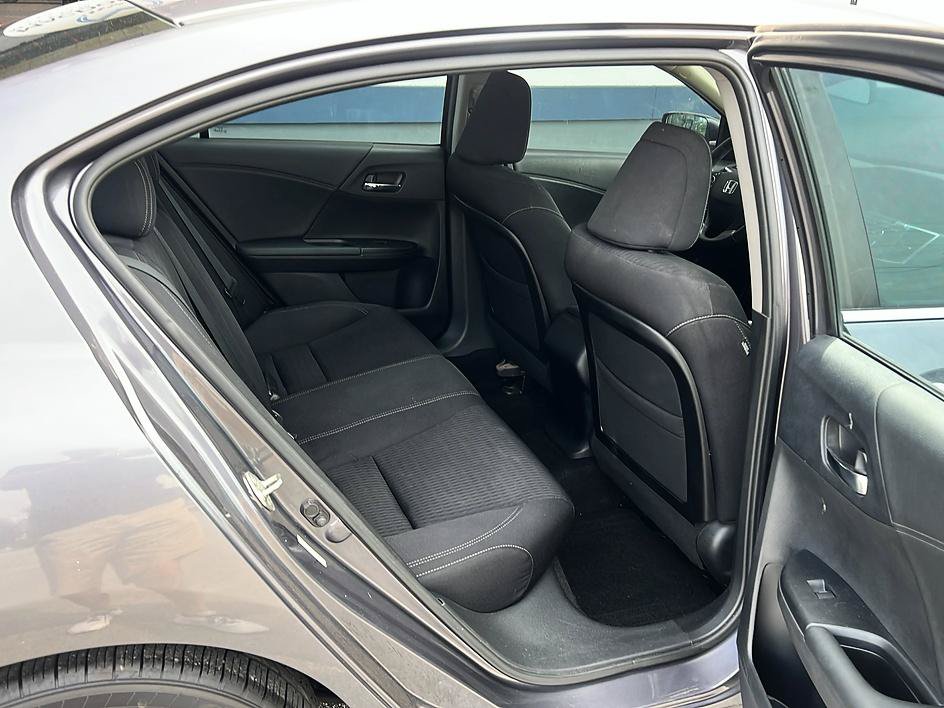 Used 2014 Honda Accord Sport image 29