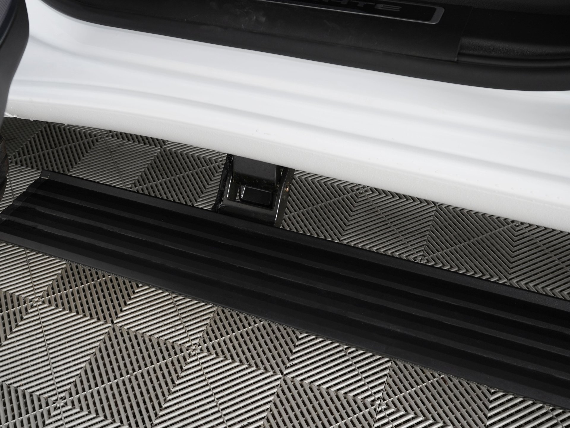 Used 2025 GMC Sierra 3500 Denali Ultimate image 16