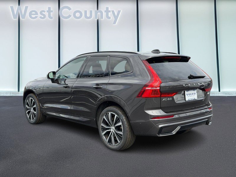 Certified 2023 Volvo XC60 B6 Ultimate w/ Climate Package AWD/4WD image 7