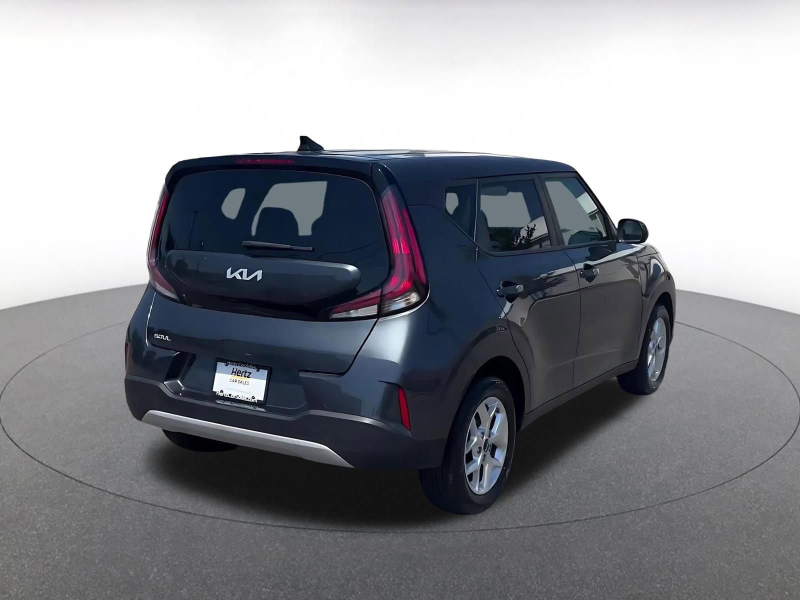Used 2025 Kia Soul LX w/ LX Technology Package FWD image 15