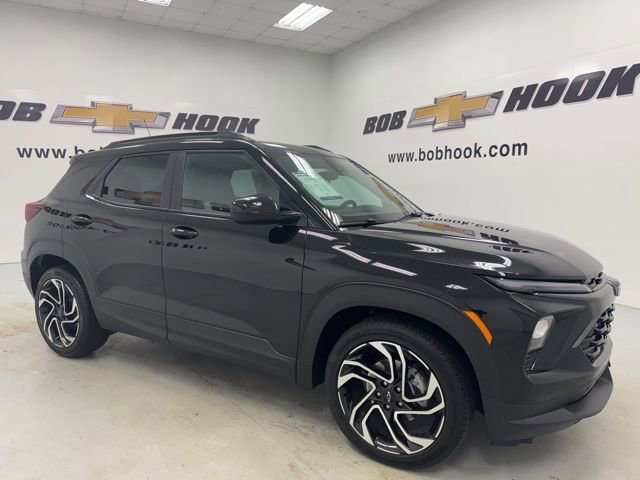 Used 2025 Chevrolet TrailBlazer RS image 3