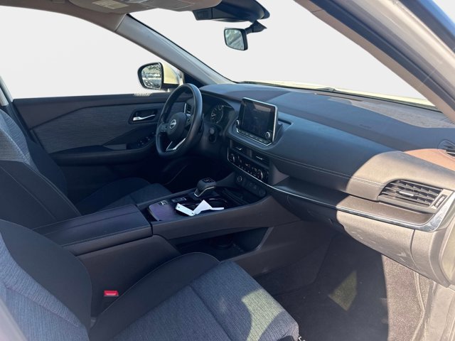 Certified 2023 Nissan Rogue SV image 12