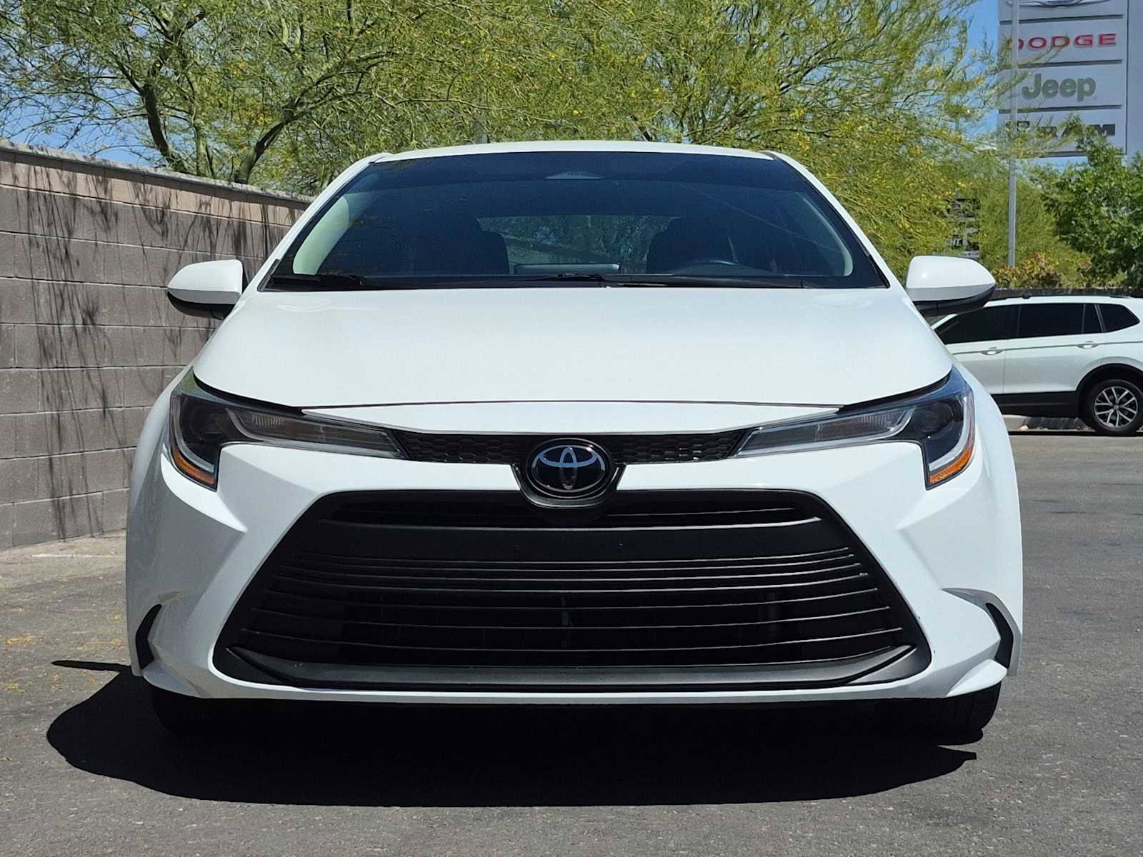 Used 2024 Toyota Corolla LE FWD image 4