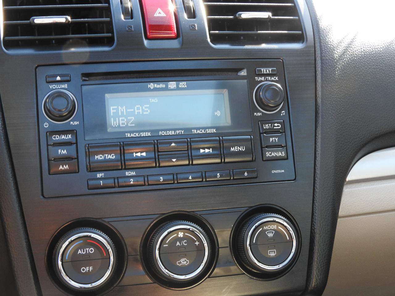 Used 2015 Subaru Forester 2.5i Limited AWD/4WD image 14