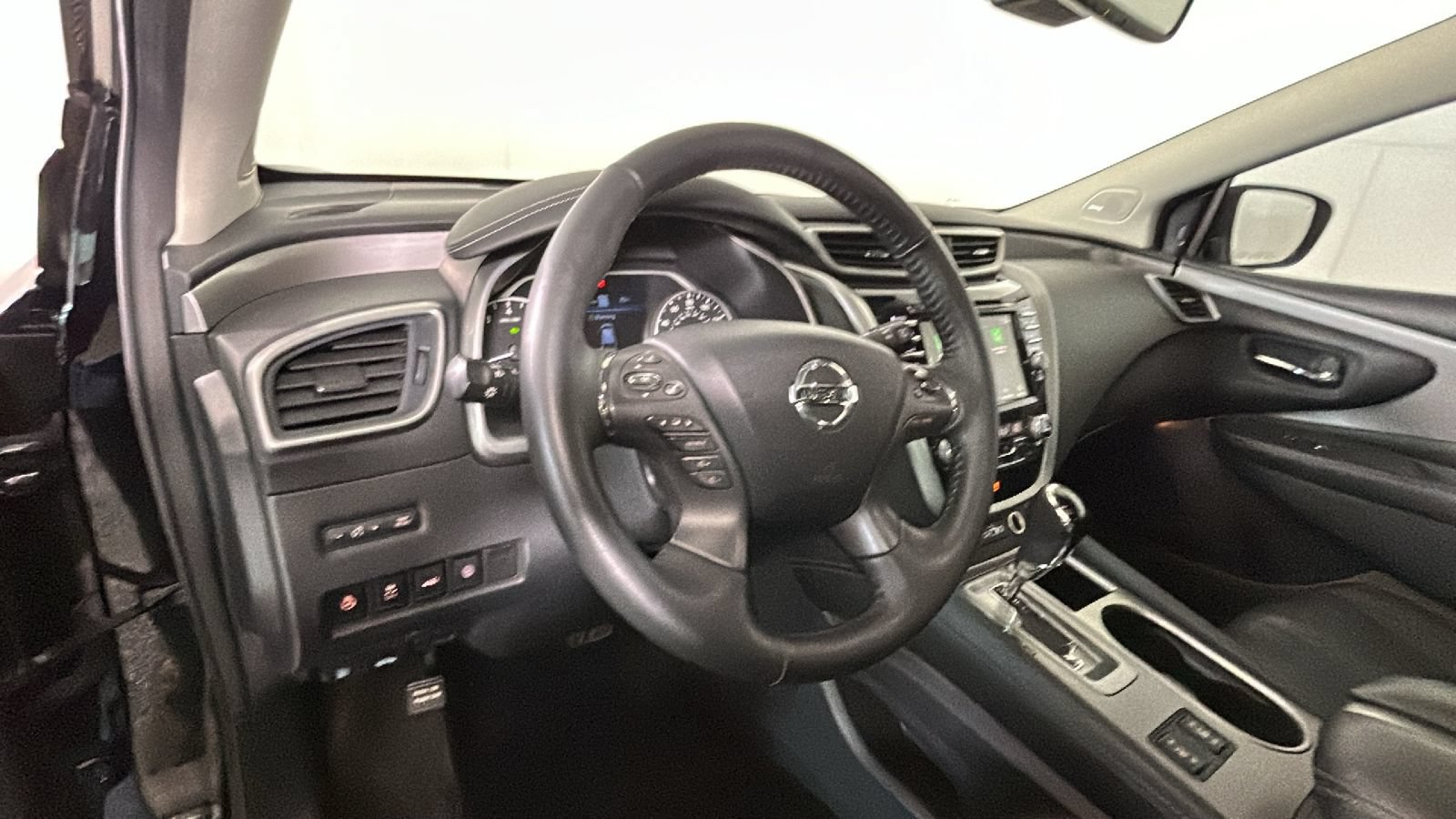 Used 2022 Nissan Murano SL AWD/4WD image 16