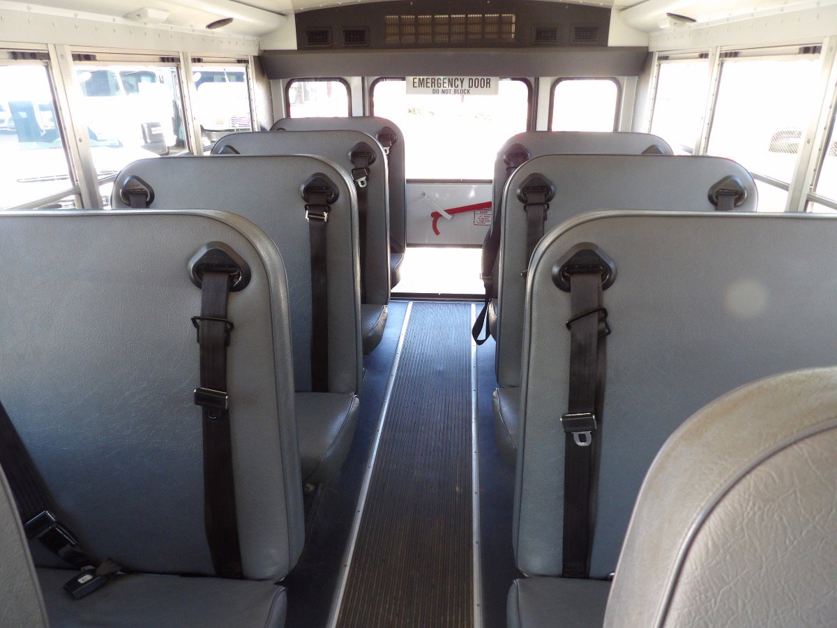 Used 2008 Chevrolet Express 3500 G3500 15 PASSENGER MINI BUS w/ School Bus Package image 22