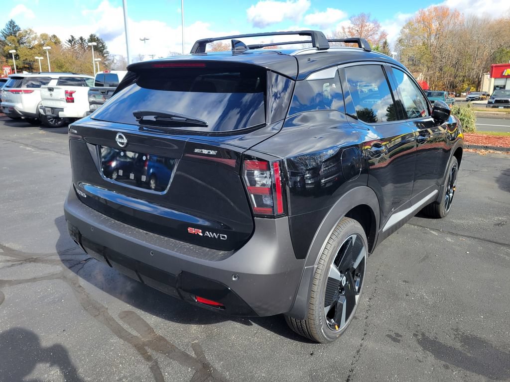 New 2026 Nissan Kicks SR w/ Cold Weather Package AWD/4WD image 3