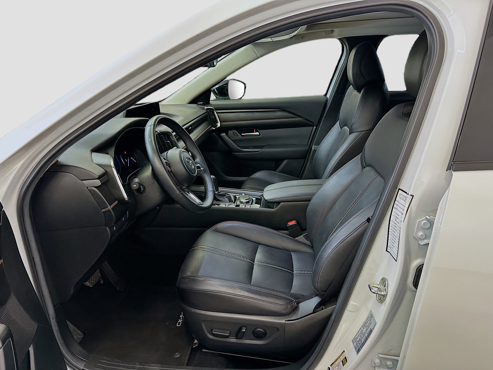 Used 2025 MAZDA CX-50 AWD 2.5 S w/ Premium Plus Pkg image 13