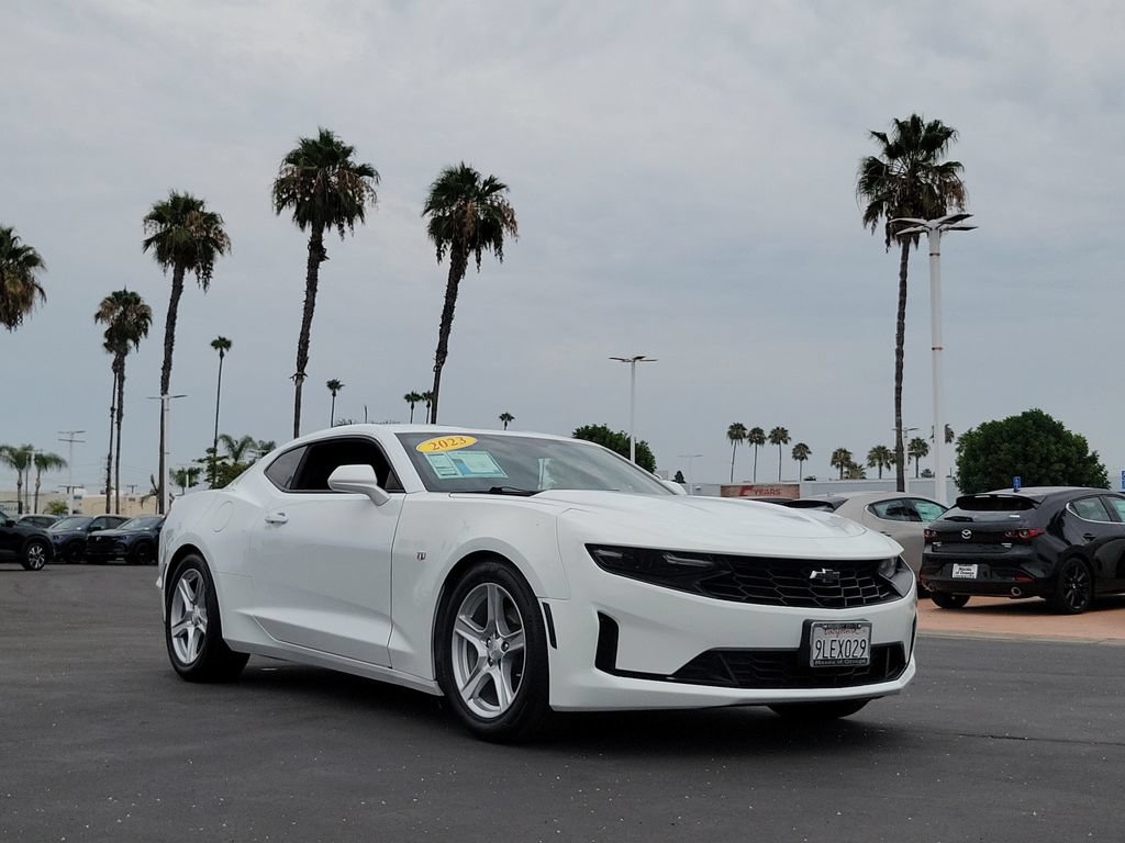 Used 2023 Chevrolet Camaro LT RWD image 30