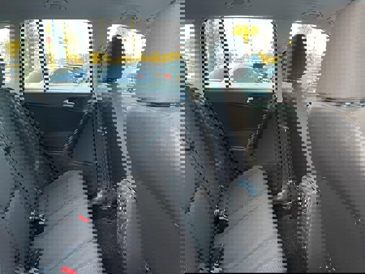 Used 2017 Volkswagen Tiguan Limited w/ Premium Package image 33