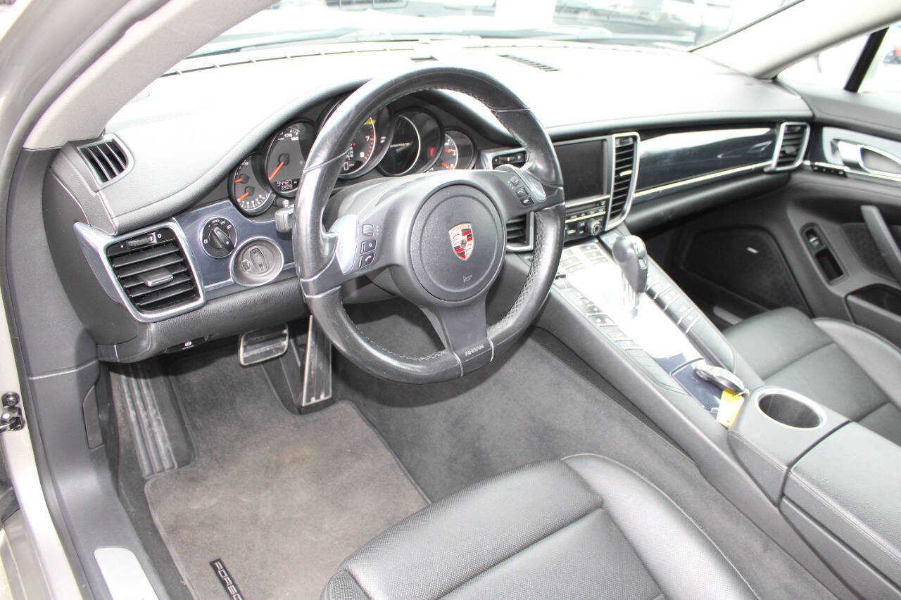 Used 2011 Porsche Panamera image 13