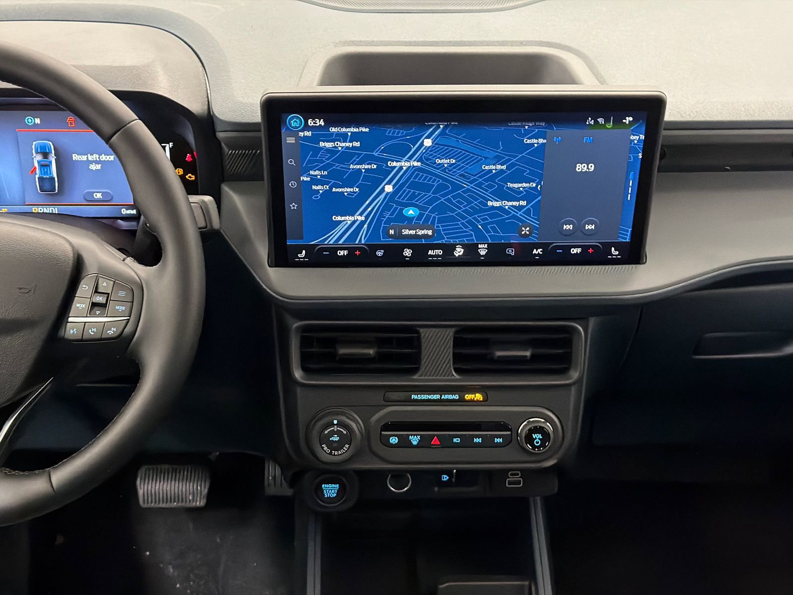 New 2026 Ford Maverick Lariat w/ Black Appearance Package image 19