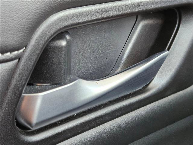 Used 2022 Nissan Pathfinder SV image 15