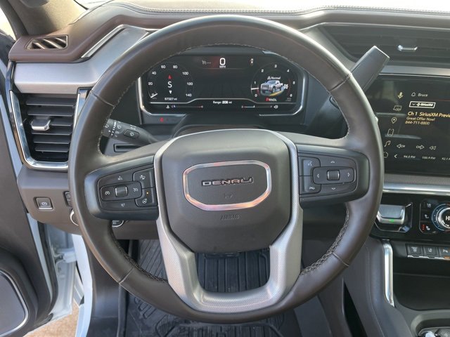 Used 2024 GMC Sierra 3500 Denali image 21