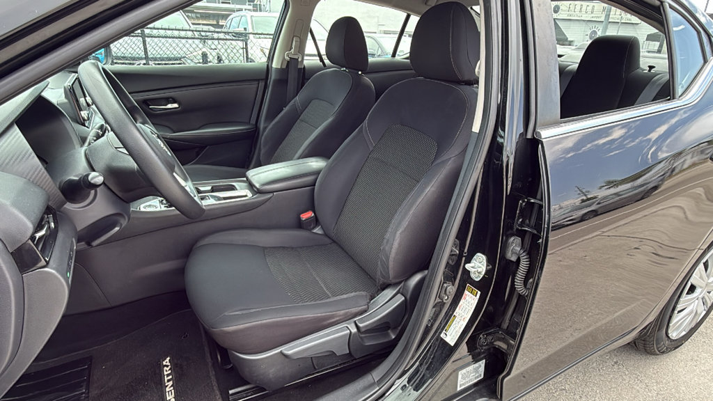 Used 2020 Nissan Sentra S FWD image 22