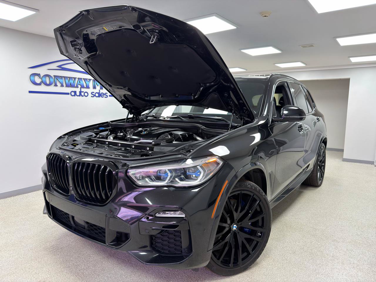 Used 2021 BMW X5 M50i w/ Executive Package AWD/4WD image 35